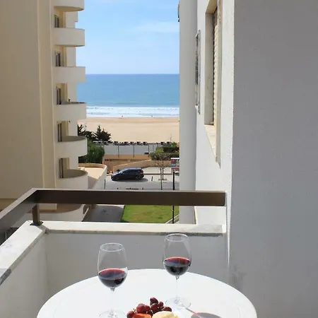 Casa Praia By Real Life Concierge - Beachfront Lovely Apartment