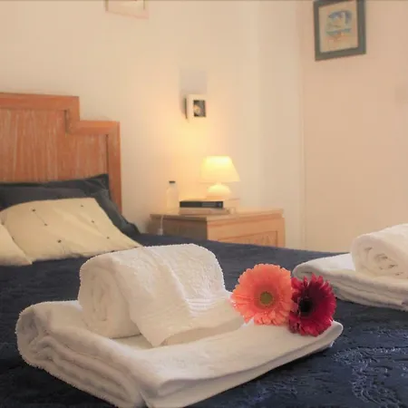 Casa Praia By Real Life Concierge - Beachfront Lovely Apartment Portimao