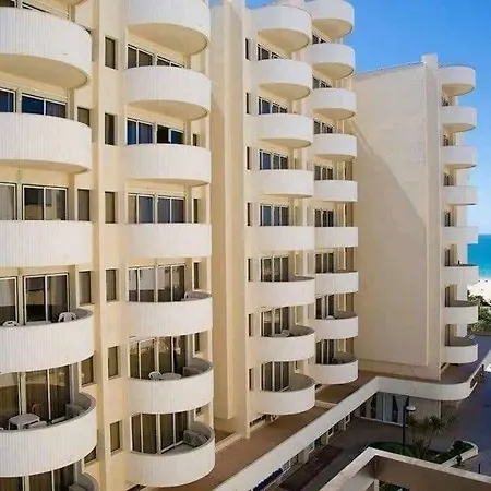 Casa Praia By Real Life Concierge - Beachfront Lovely Apartment *